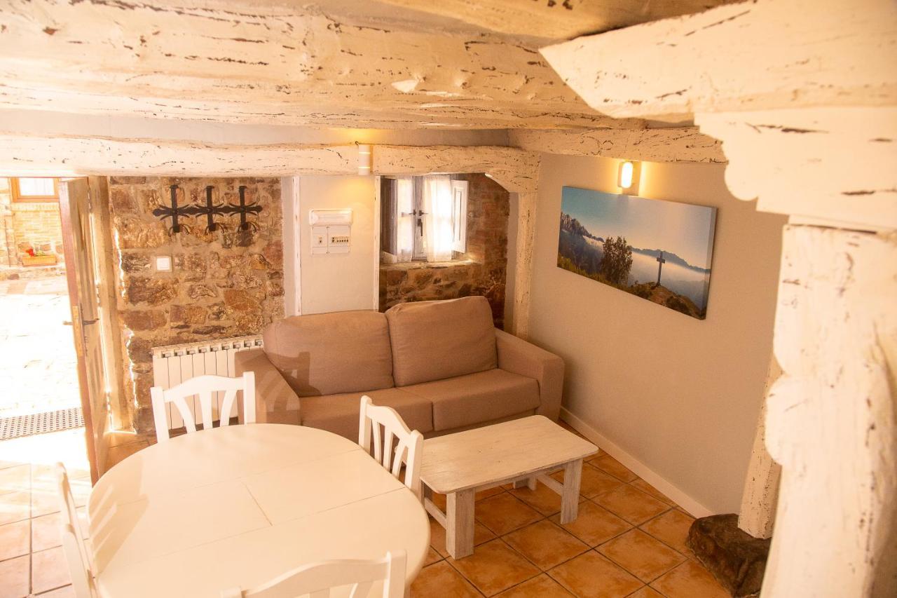 Apartamentos El Patio Lerones Екстериор снимка